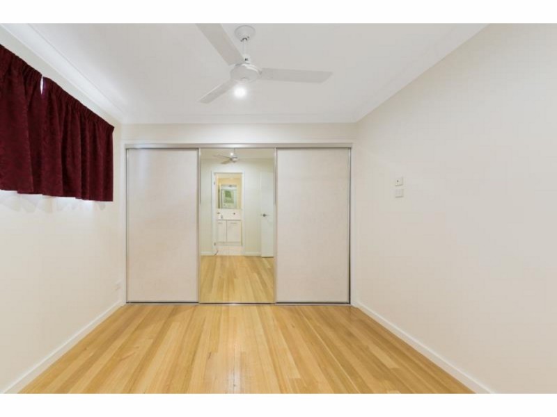 12 Rundle Street, Wandal QLD 4700